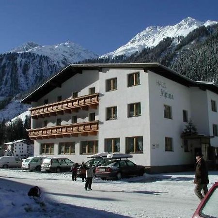 Haus Alpina Hotel Kaunertal Exterior photo